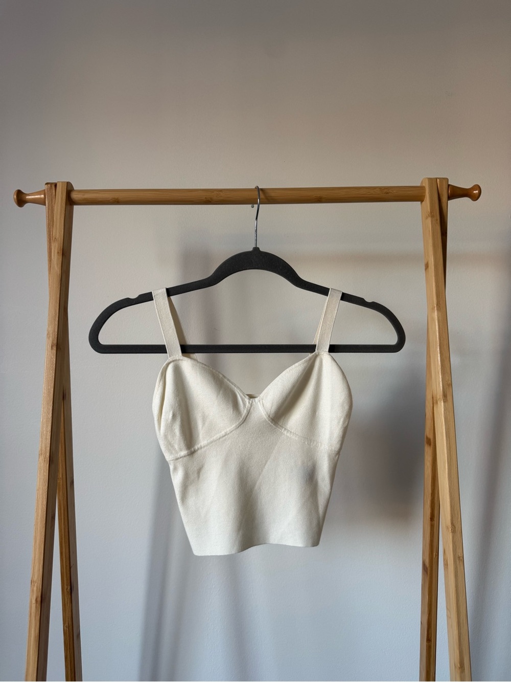 Wilfred Cream Knit Cropped Cami - Picture 3 of 8